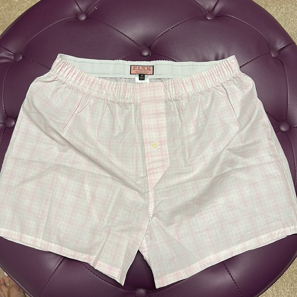 Thomas pink boxer shorts new without a tag. Never worn.